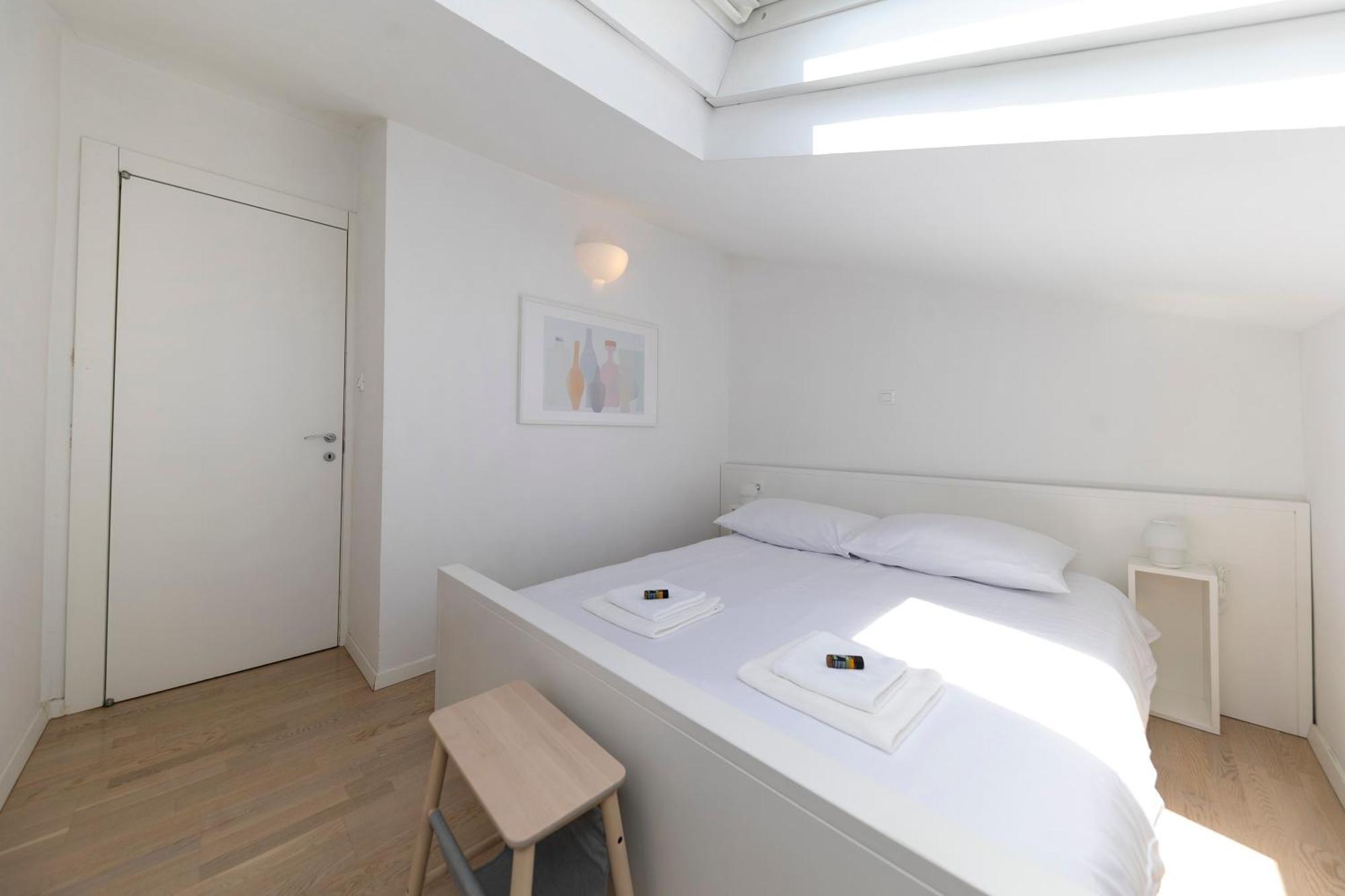 Apartments Vallis Rabiosa Zadar Rum bild