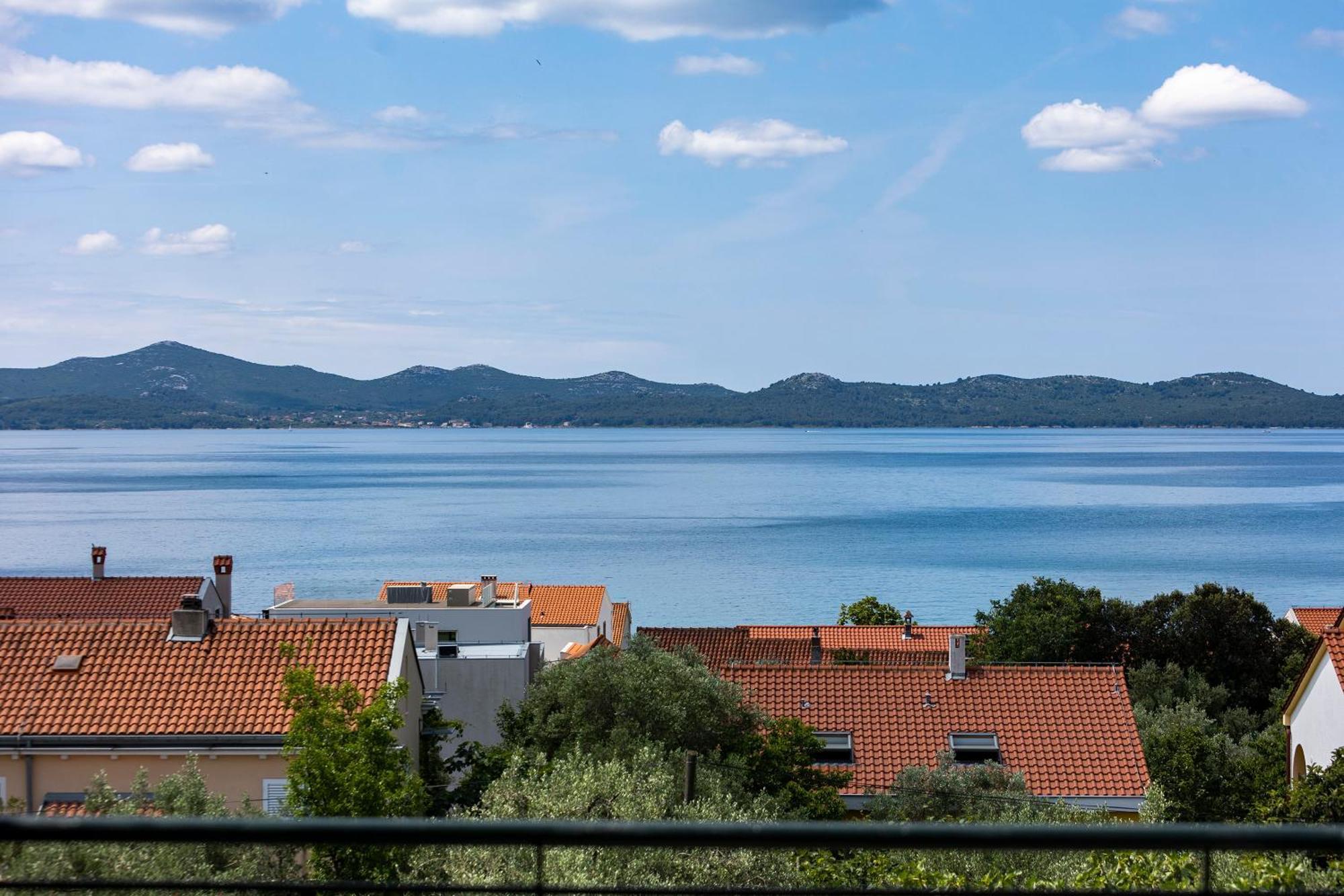 Apartments Vallis Rabiosa Zadar Rum bild